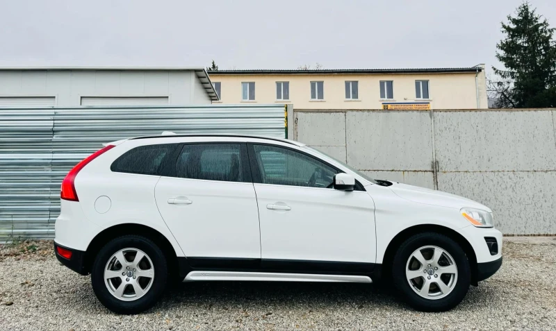 Volvo XC60 4Х4* ИТАЛИЯ , снимка 5 - Автомобили и джипове - 49175446