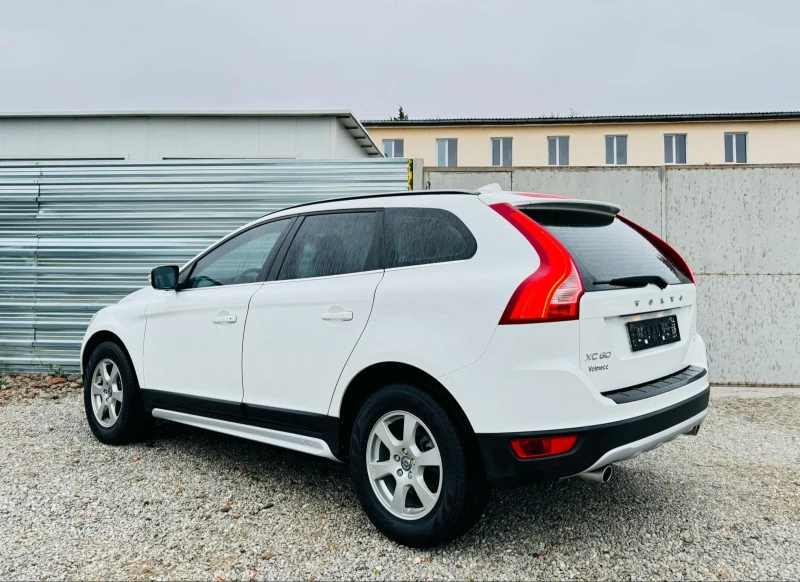 Volvo XC60 4Х4* ИТАЛИЯ , снимка 6 - Автомобили и джипове - 49175446