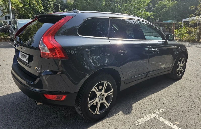 Volvo XC60, снимка 2 - Автомобили и джипове - 49513591