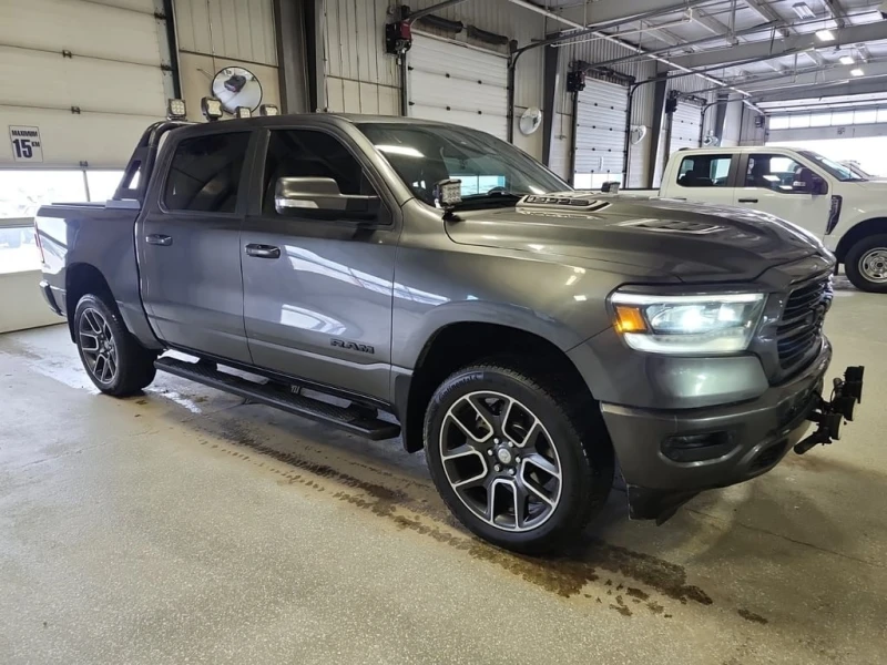 Dodge RAM 1500 * SPORT CREW* CARFAX * ФИНАНСИРАНЕ, снимка 2 - Автомобили и джипове - 53322251