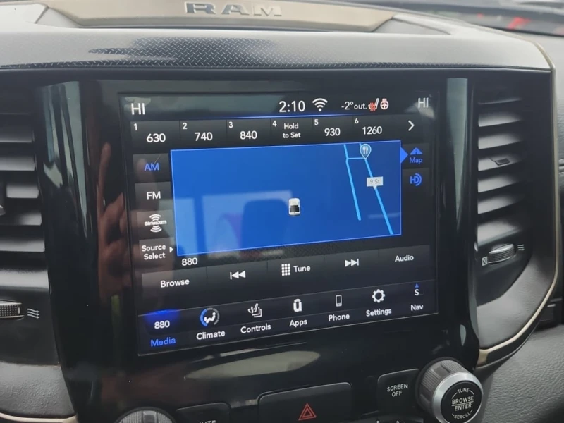 Dodge RAM 1500 * SPORT CREW* CARFAX * ФИНАНСИРАНЕ, снимка 9 - Автомобили и джипове - 53322251