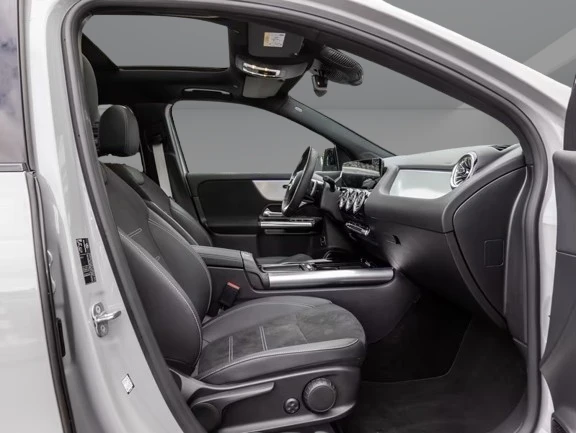 Mercedes-Benz GLA 250 4Matic = AMG Line = Advanced Plus Гаранция, снимка 7 - Автомобили и джипове - 55802393