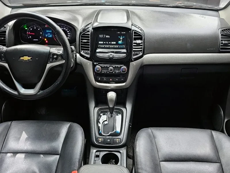 Chevrolet Captiva 2Wd Ltz, снимка 7 - Автомобили и джипове - 56224403