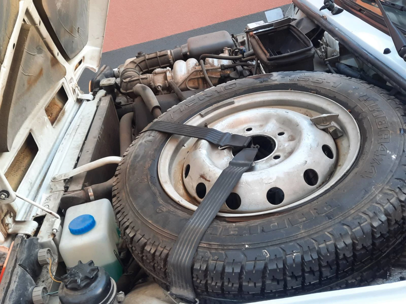 Lada Niva | Mobile.bg   12