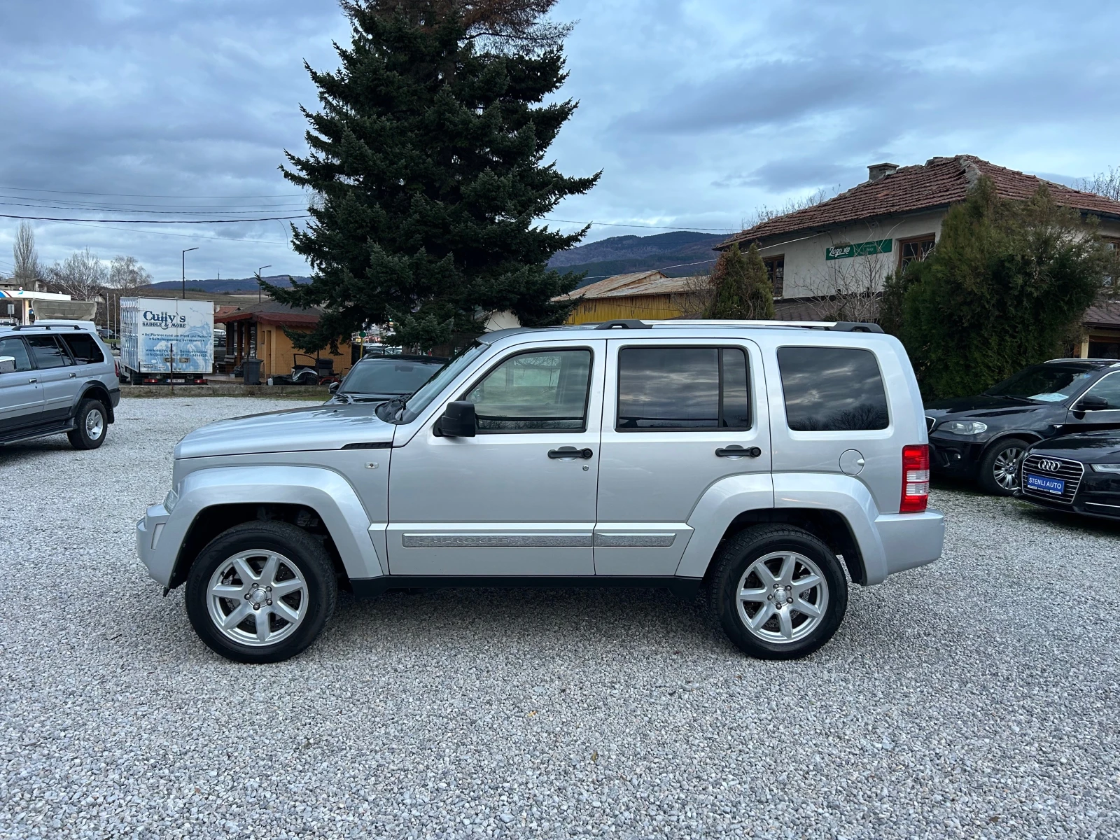Jeep Cherokee 2.8CRD EURO5B 4X4 LIMITED | Mobile.bg   4