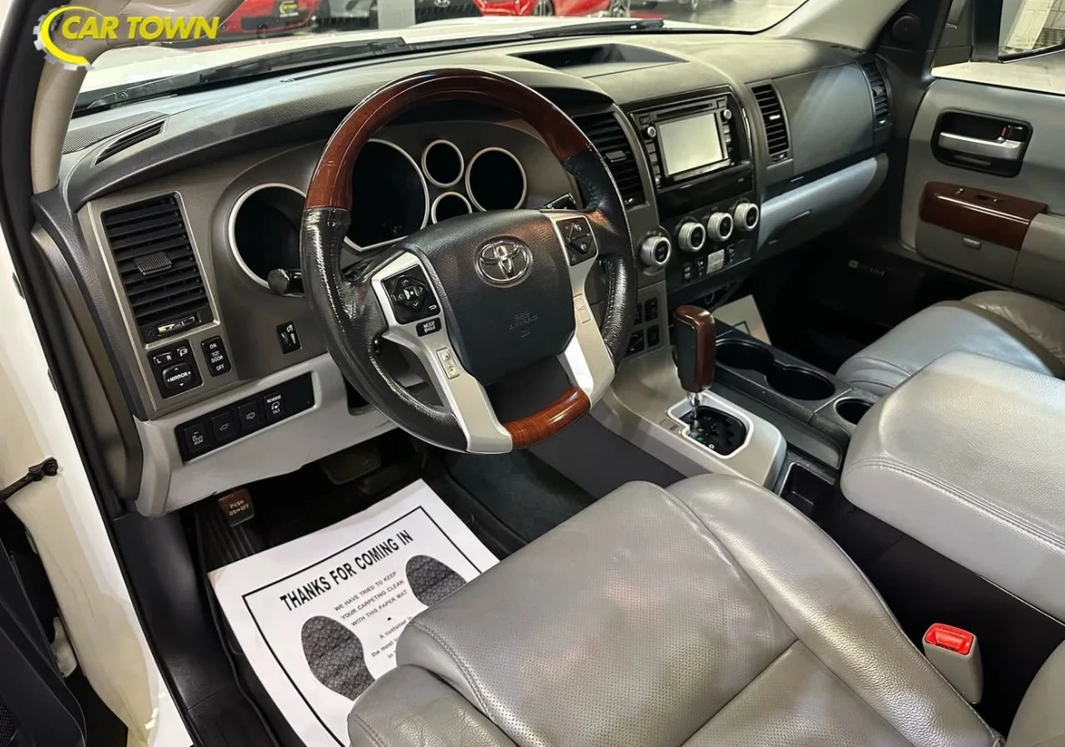 Toyota Sequoia PLATINUM * * CARFAX * * АВТО КРЕДИТ * *  - изображение 7