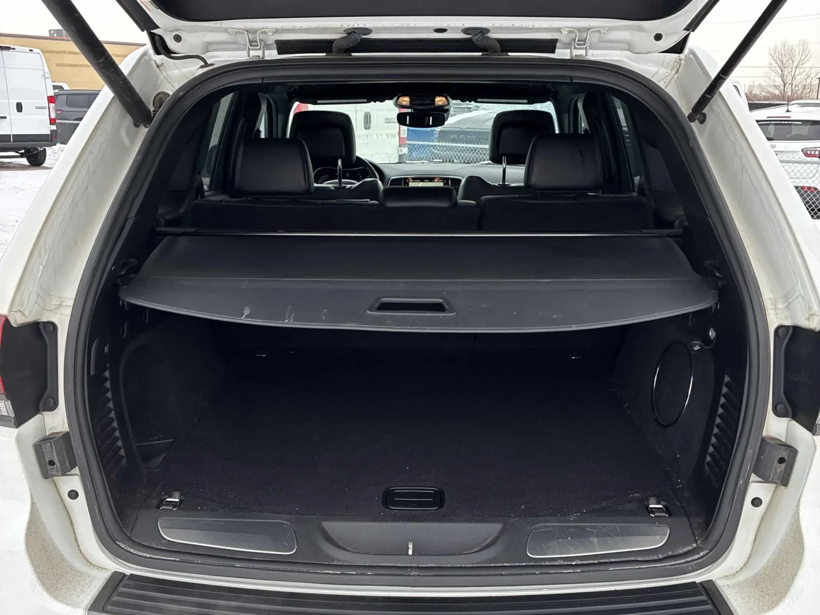 Jeep Grand cherokee LIMITED-X* DISTRONIC* PANOROOF* H&K SOUND*  | Mobile.bg � ����������� 12