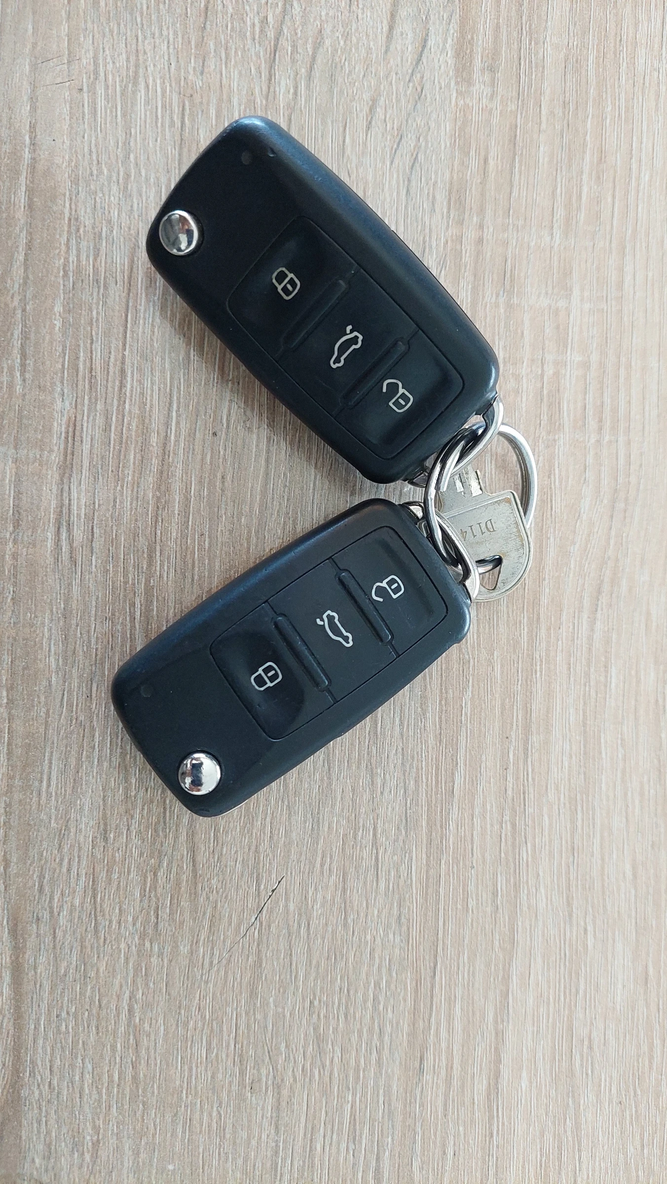 VW Tiguan 2.0 FACE 4�4 140�.� FULL EKSTRI | Mobile.bg � ����������� 17