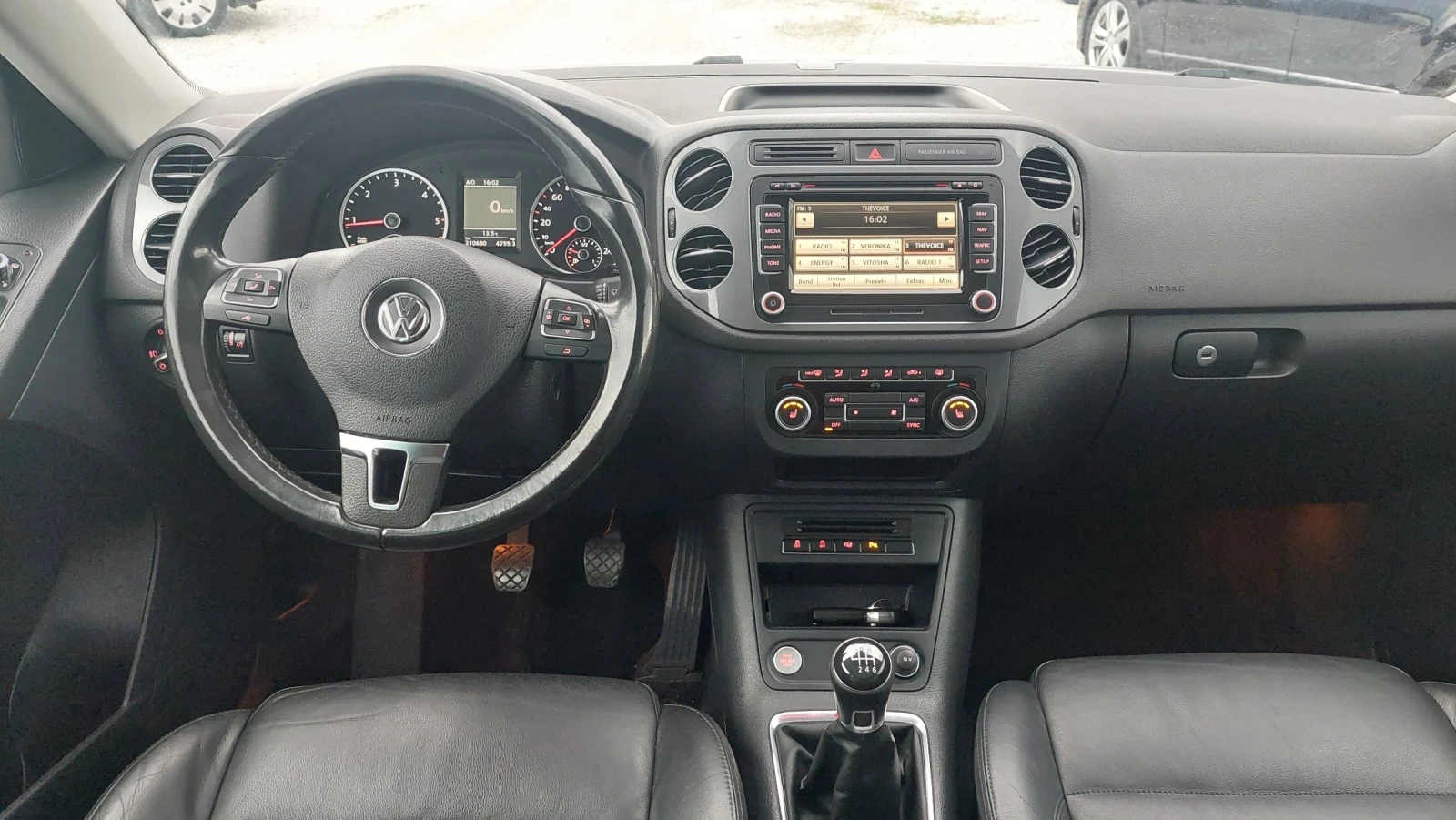 VW Tiguan 2.0 FACE 4�4 140�.� FULL EKSTRI | Mobile.bg � ����������� 13