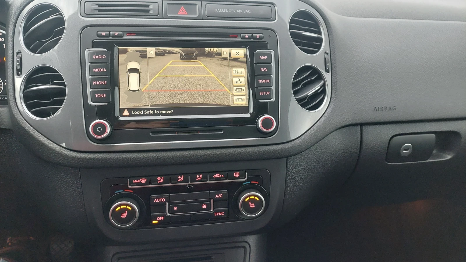 VW Tiguan 2.0 FACE 4�4 140�.� FULL EKSTRI | Mobile.bg � ����������� 14