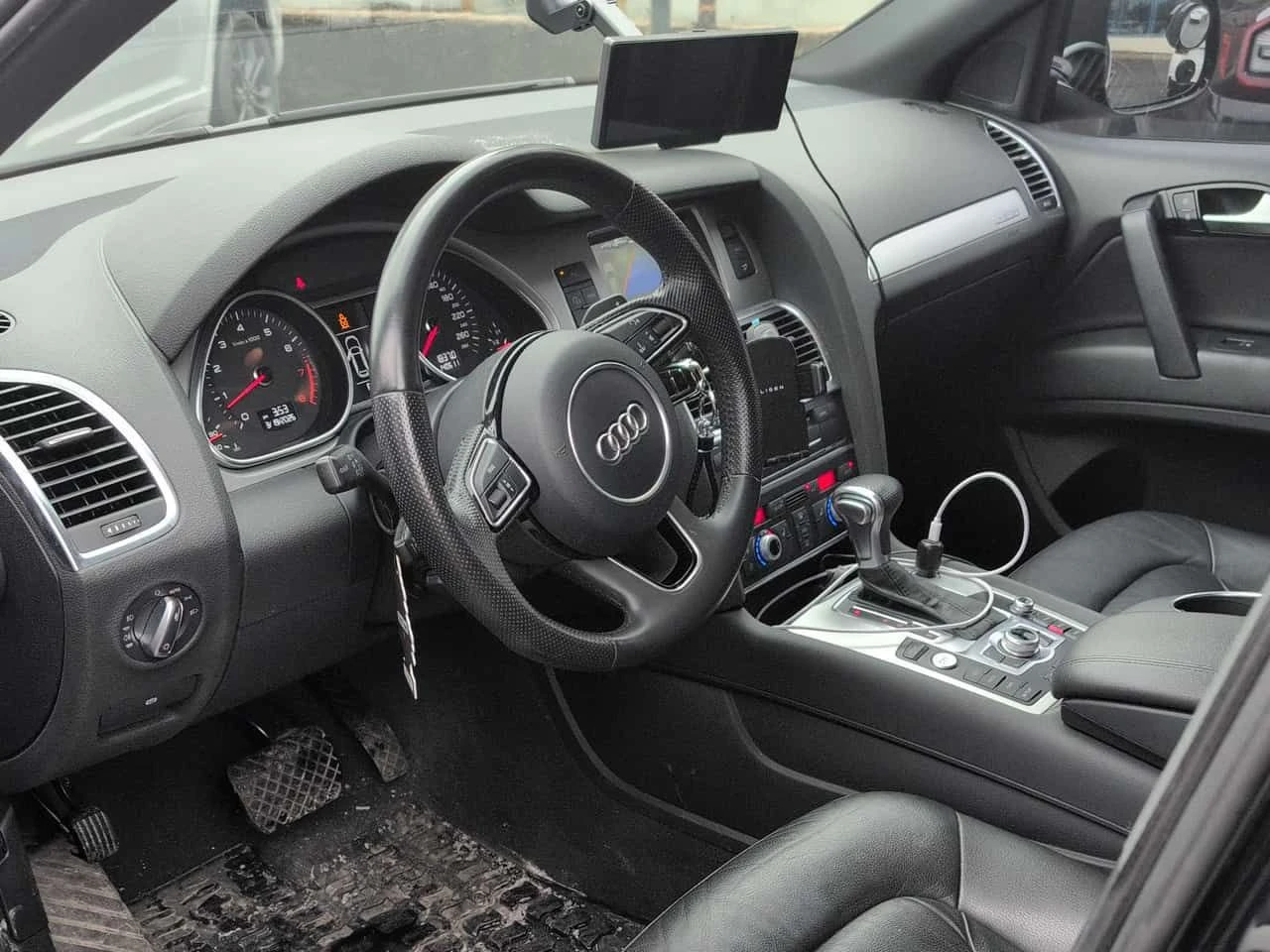 Audi Q7 * 3.0T Sport * CARFAX * ���� �� �� | Mobile.bg � ����������� 6