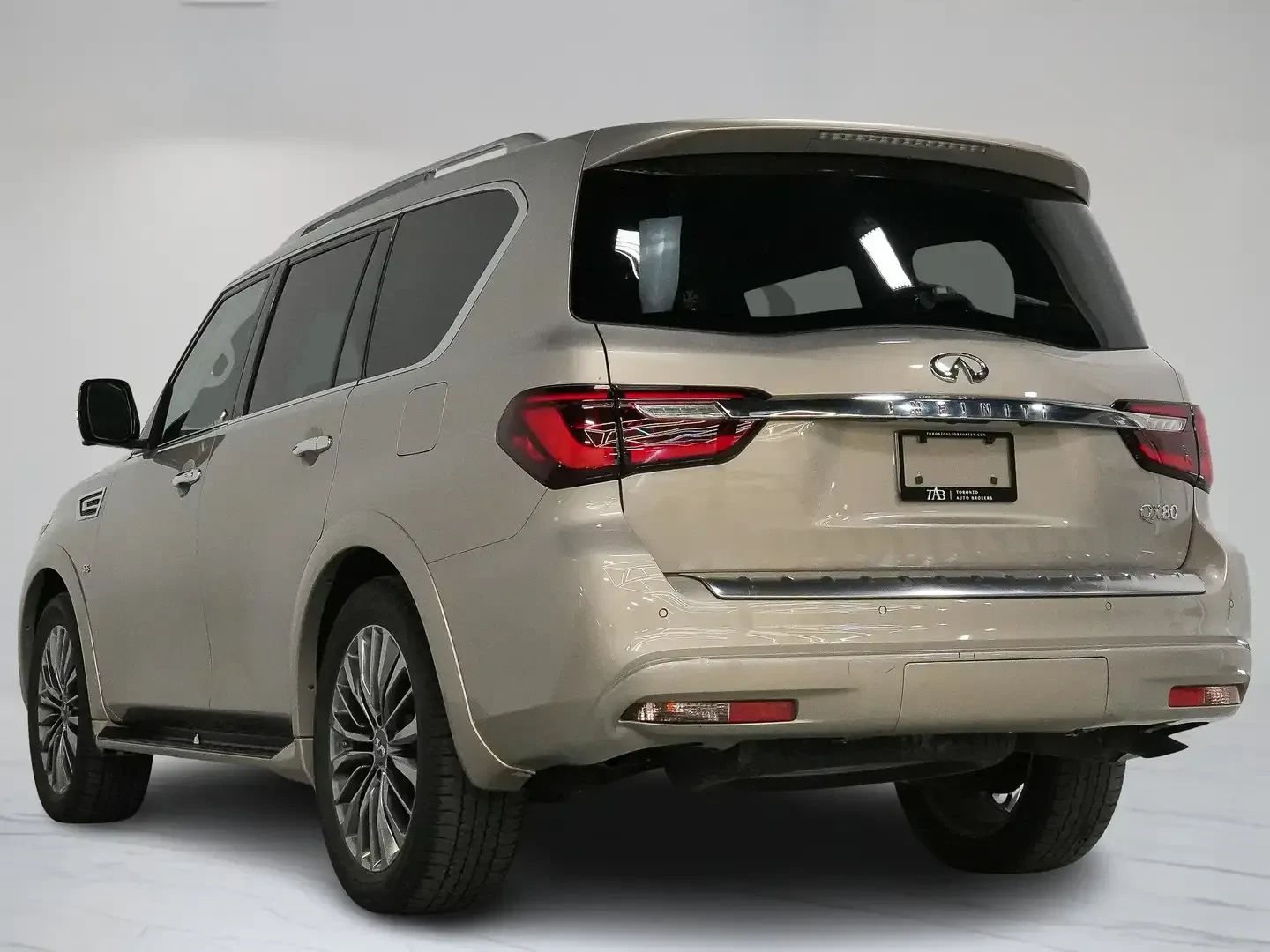 Infiniti QX80 AWD LUXE 360CAM BOSE PANO 7M ������ ����� ��� ���� | Mobile.bg � ����������� 3