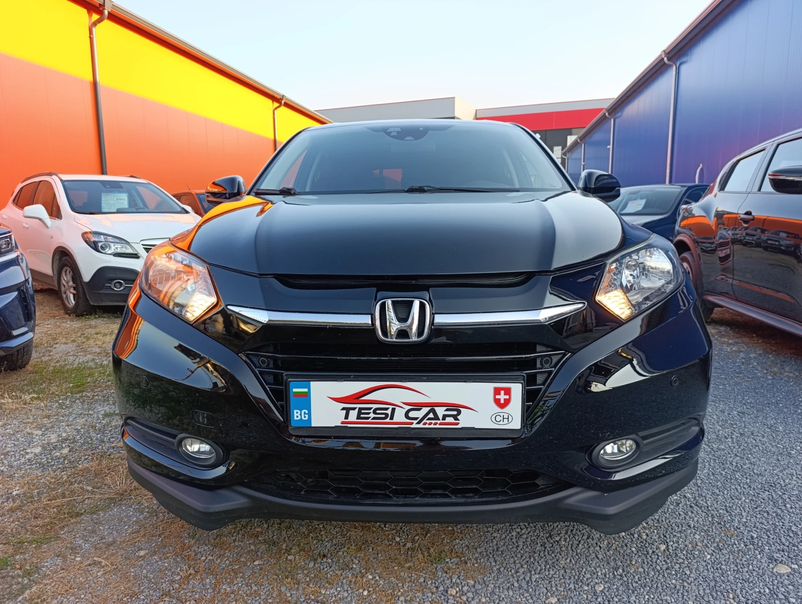 Honda Hr-v 1.5i-VTEC Elegance, снимка 5 - Автомобили и джипове - 55204373