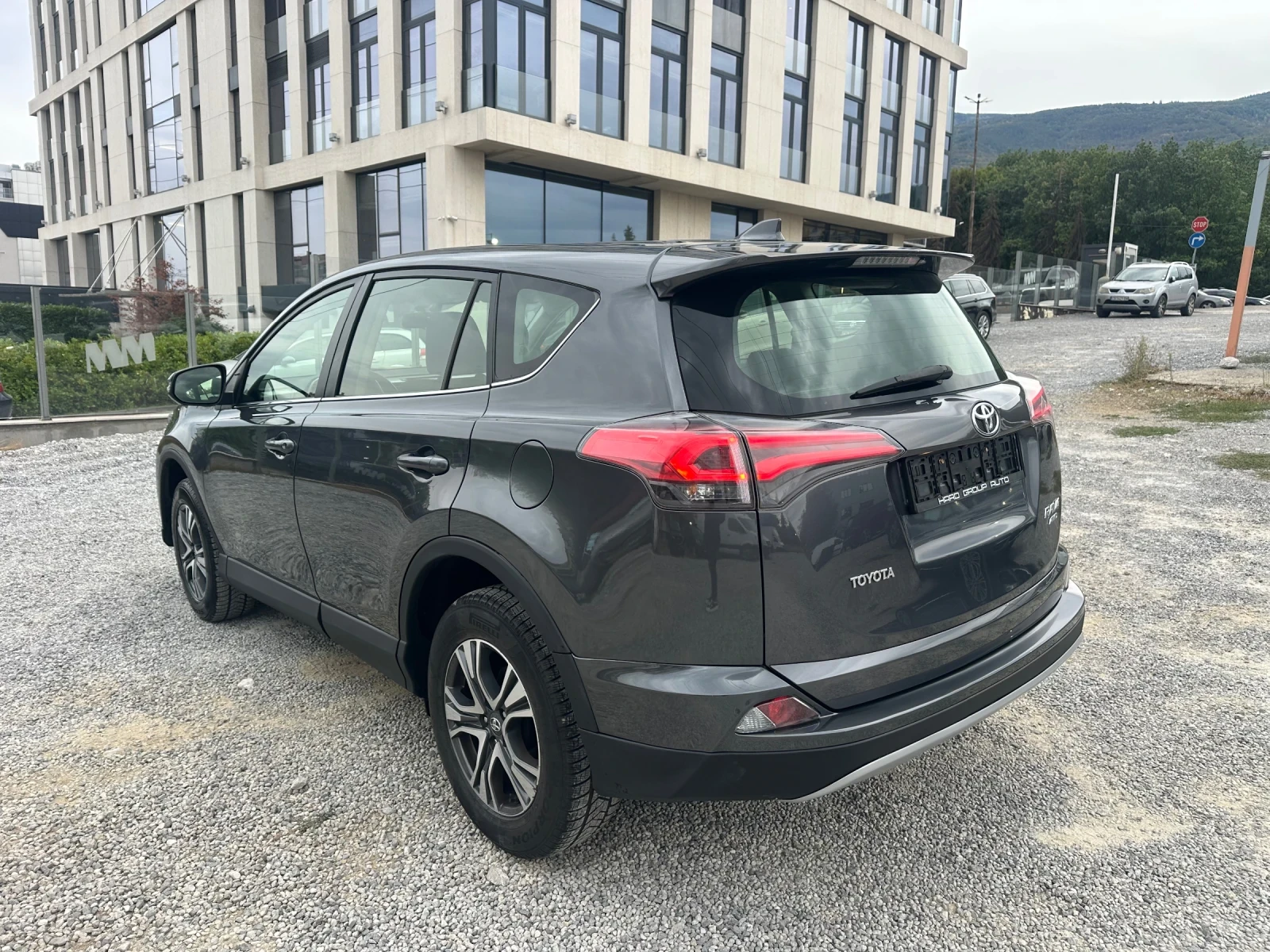 Toyota Rav4 АВТОМАТИК 4х4 НАВИГАЦИЯ, снимка 7 - Автомобили и джипове - 56227709