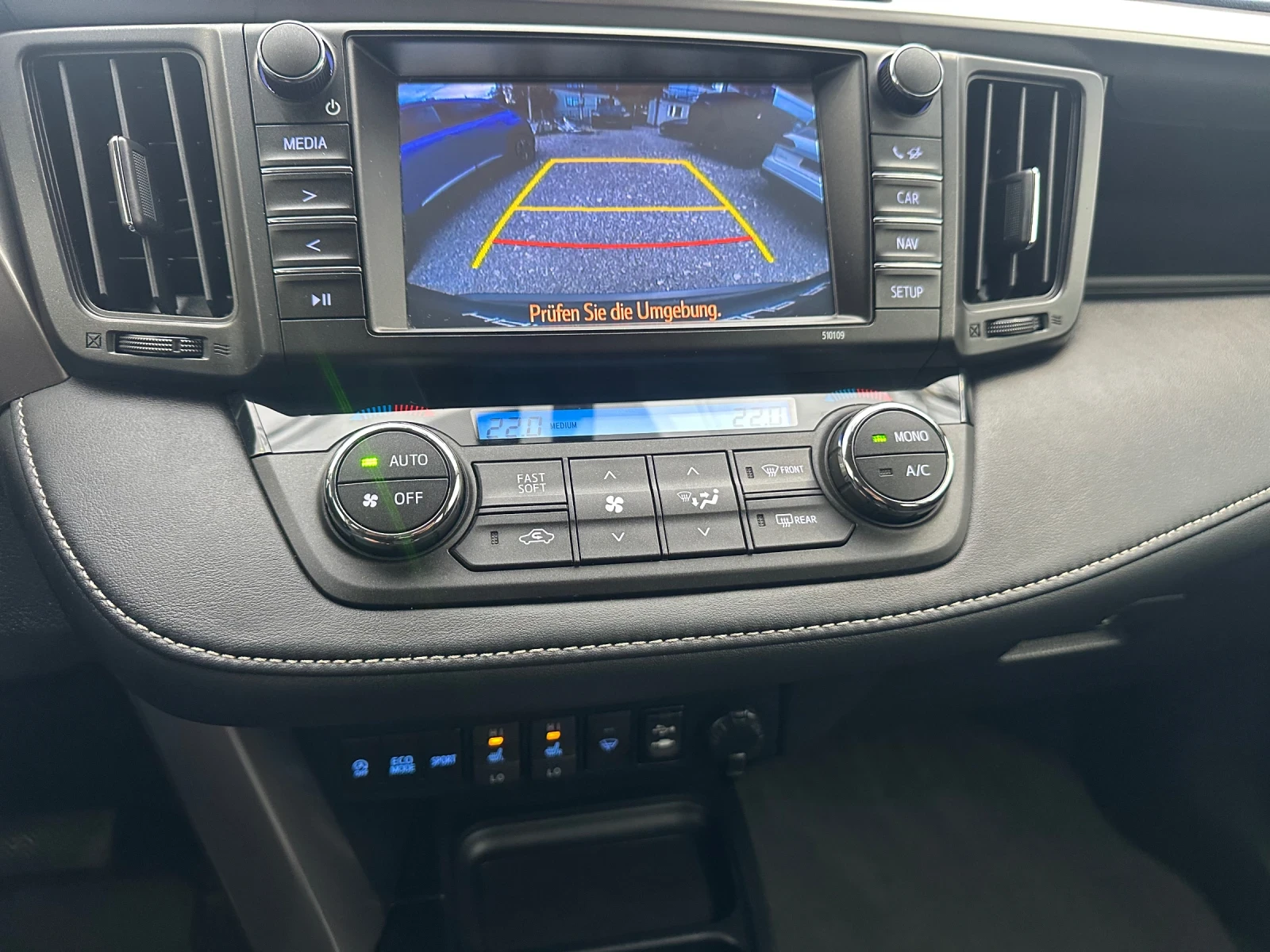 Toyota Rav4 АВТОМАТИК 4х4 НАВИГАЦИЯ, снимка 14 - Автомобили и джипове - 56227709