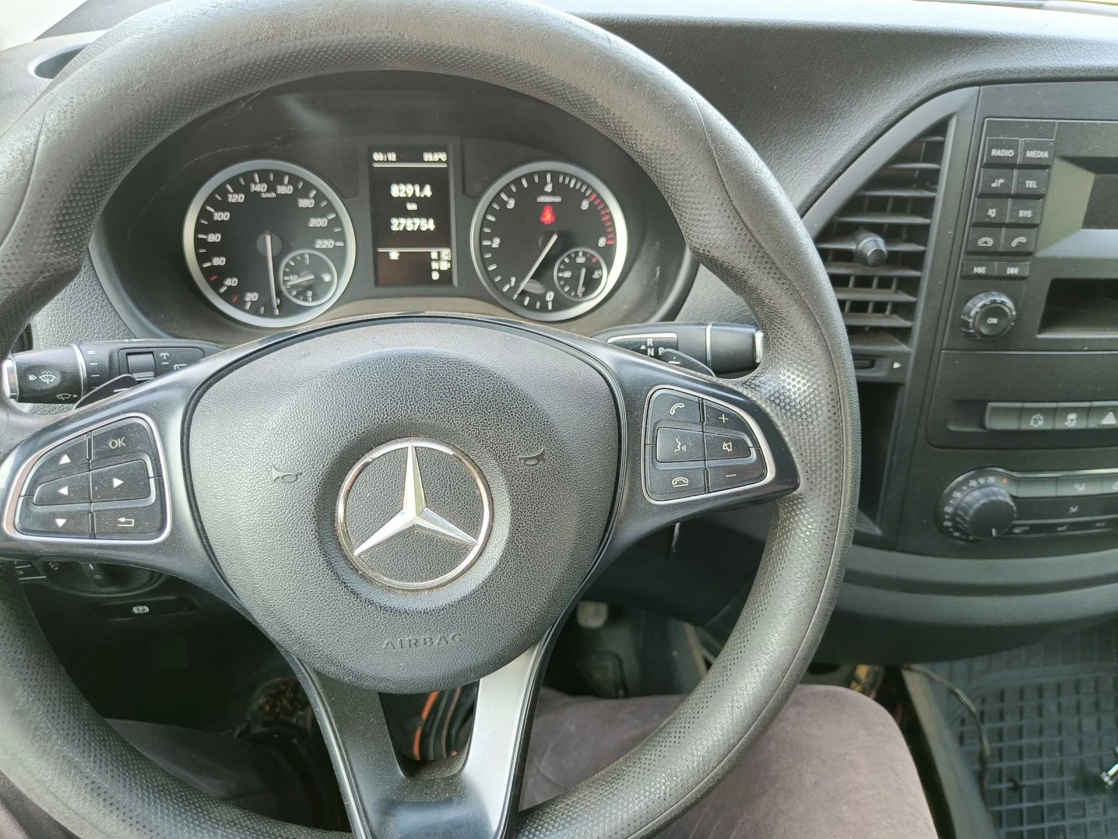 Mercedes-Benz Vito 2.2 клима автомат евро 5 топ, снимка 8 - Бусове и автобуси - 53894840