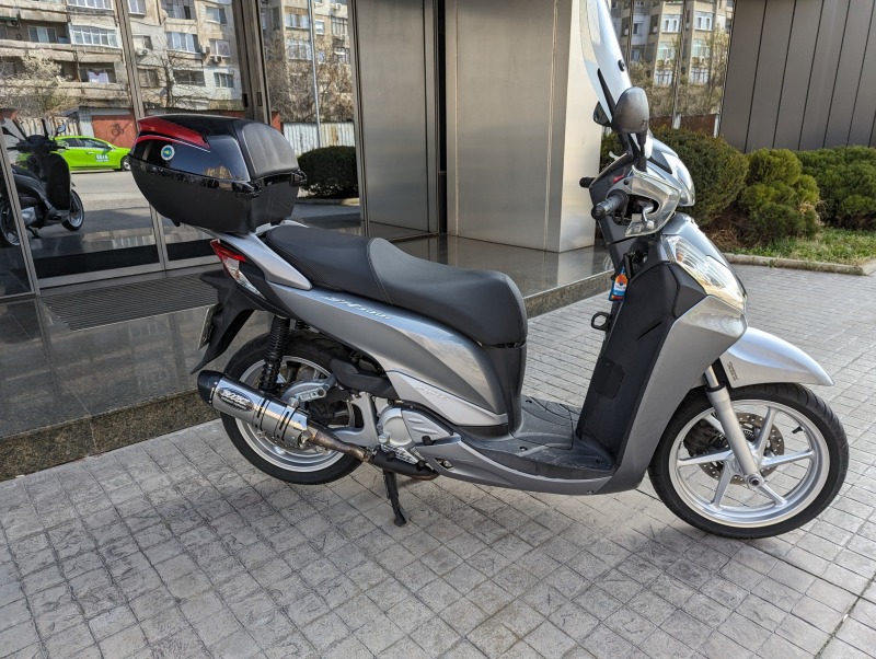 Honda Sh 300, снимка 2 - Мотоциклети и мототехника - 46226421