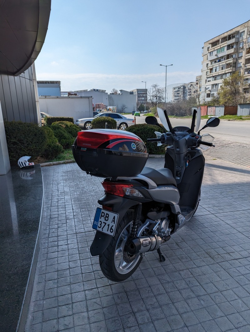 Honda Sh 300, снимка 3 - Мотоциклети и мототехника - 46226421
