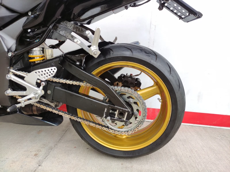 Yamaha YZF-R1 Streetfighter, снимка 5 - Мотоциклети и мототехника - 52145848