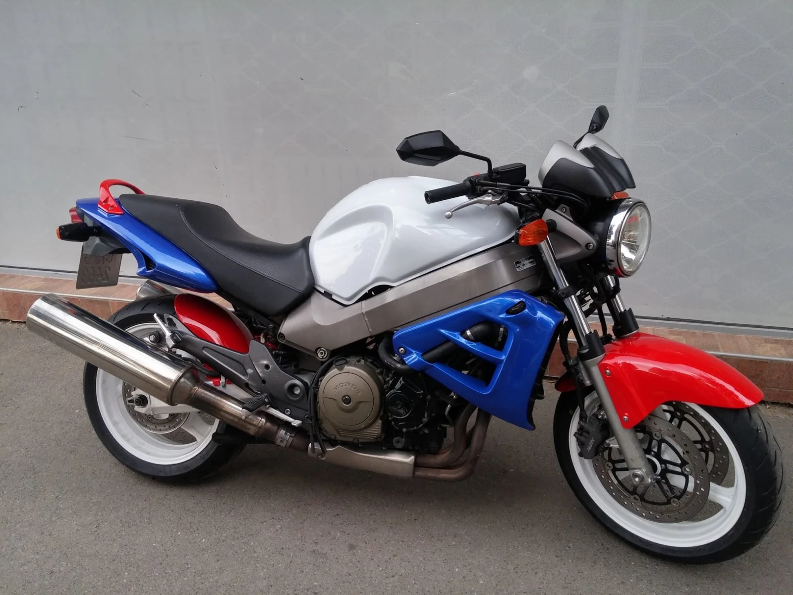 Honda X-Eleven CB1100SF, снимка 2 - Мотоциклети и мототехника - 55986812