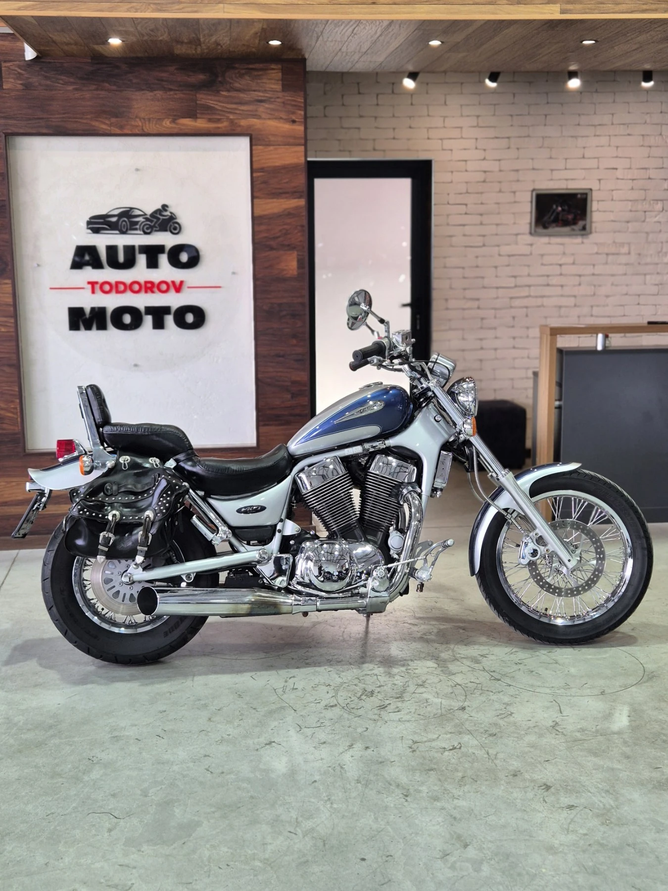 Suzuki Intruder VS 1400 A2 категория! Нов внос от ШВЕЙЦАРИЯ!, снимка 8 - Мотоциклети и мототехника - 56231854