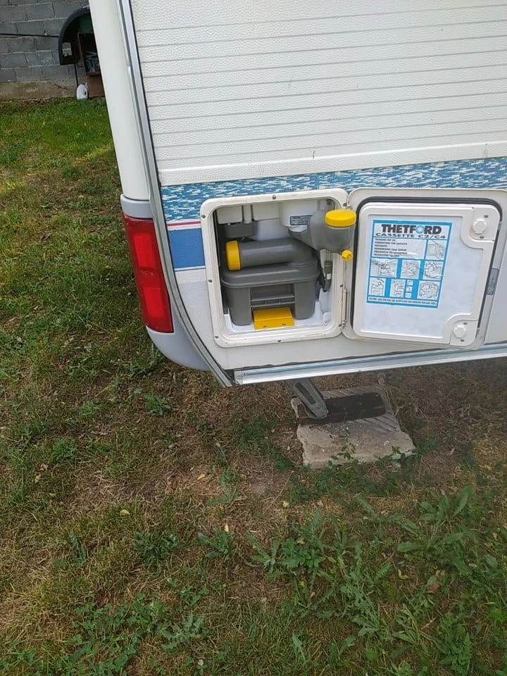 Каравана Adria ADRIA 5206UP ALDE 3000 - изображение 5
