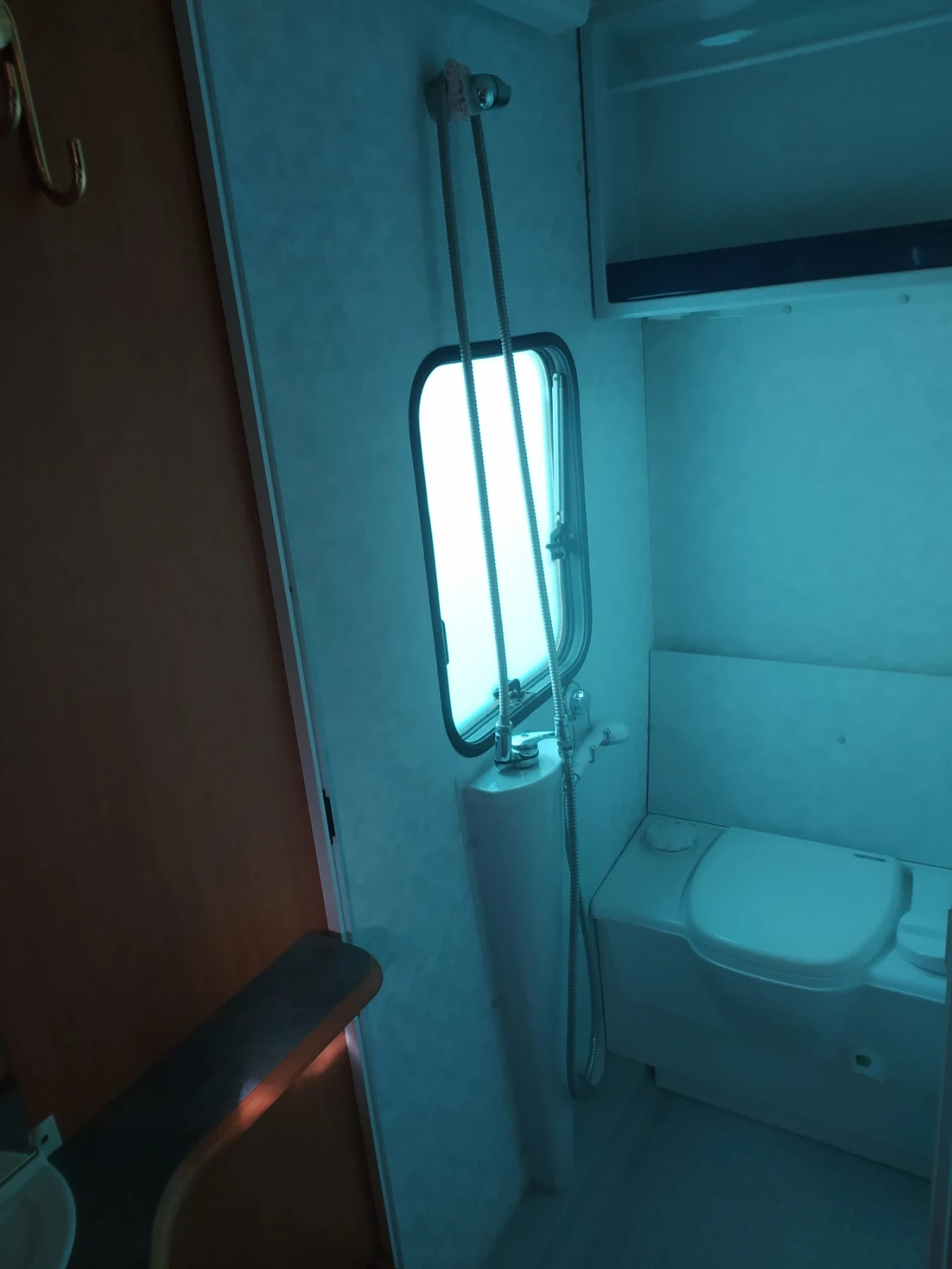 Каравана Adria ADRIA 5206UP ALDE 3000 - изображение 9