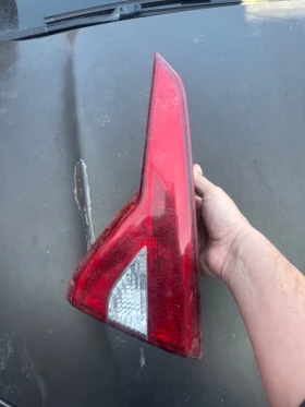 Hundai Sonata 2010-2015г вътрешен десен стоп, снимка 2