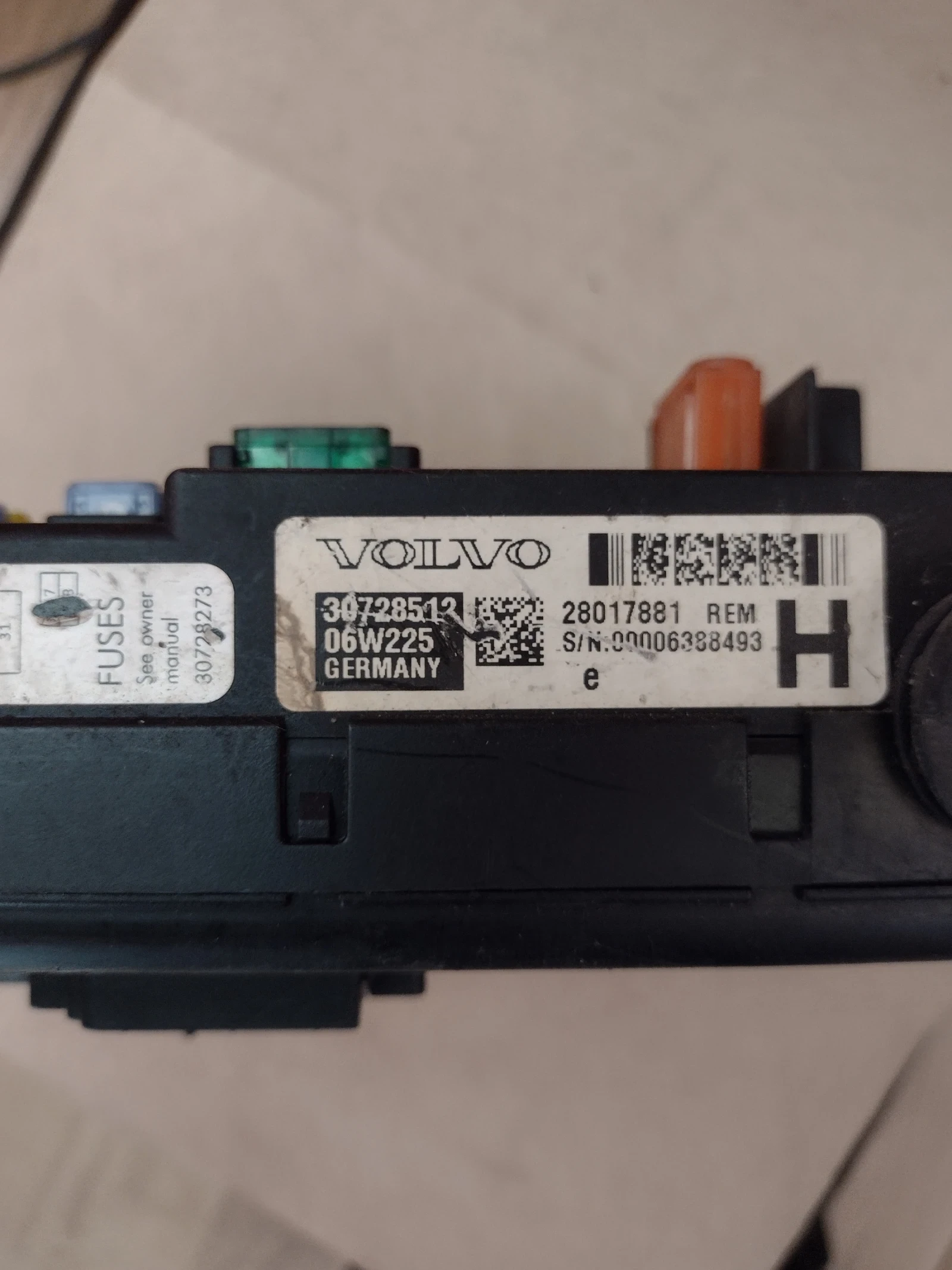 28017881   �������  �����  �� VOLVO XC90, S60   30728512  06W225 | Mobile.bg � ����������� 3