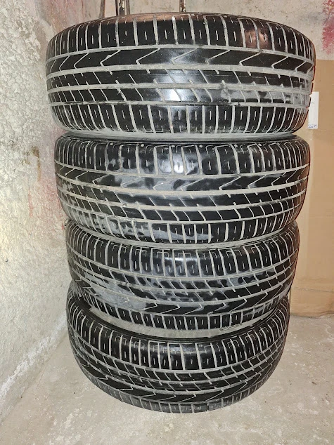 Гуми Летни 225/60R18, снимка 6 - Гуми и джанти - 55477082