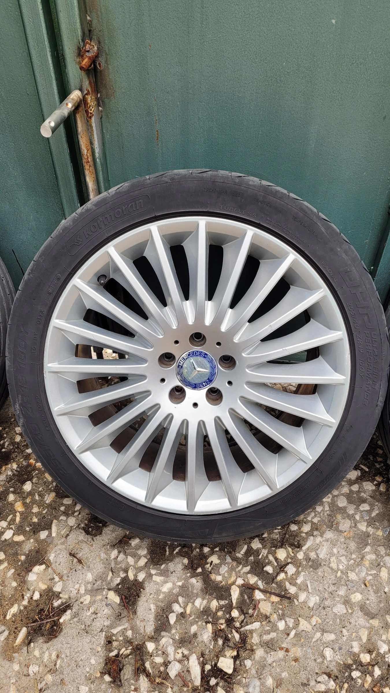    245/45R19  Mercedes-Benz S 350 | Mobile.bg   5