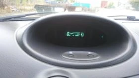 Toyota Yaris 1.0 VVTI, снимка 3