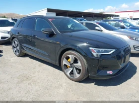 ������ Audi E-Tron