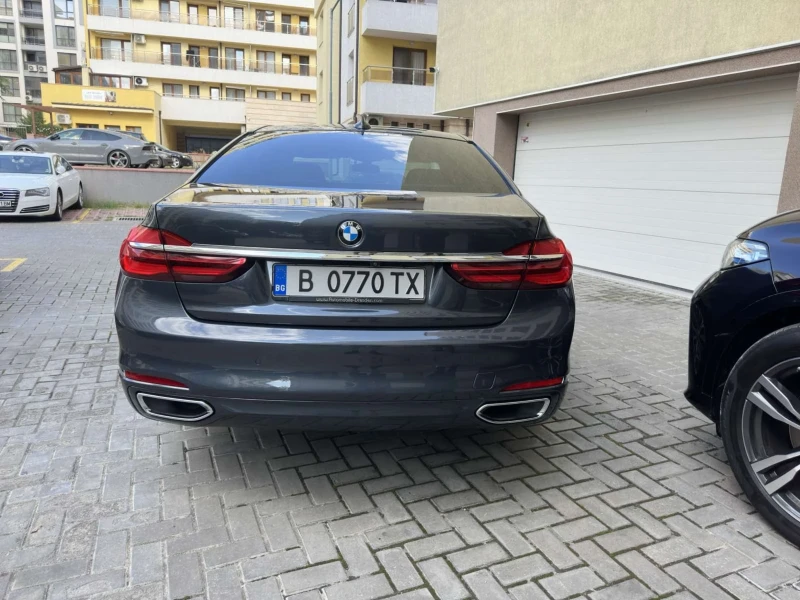 BMW 740 X-Drive, снимка 5 - Автомобили и джипове - 47313665