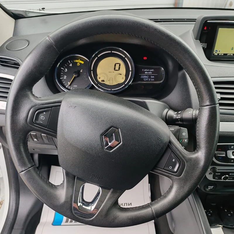 Renault Megane 1.5dci Euro5 Navi, снимка 13 - Автомобили и джипове - 48882160