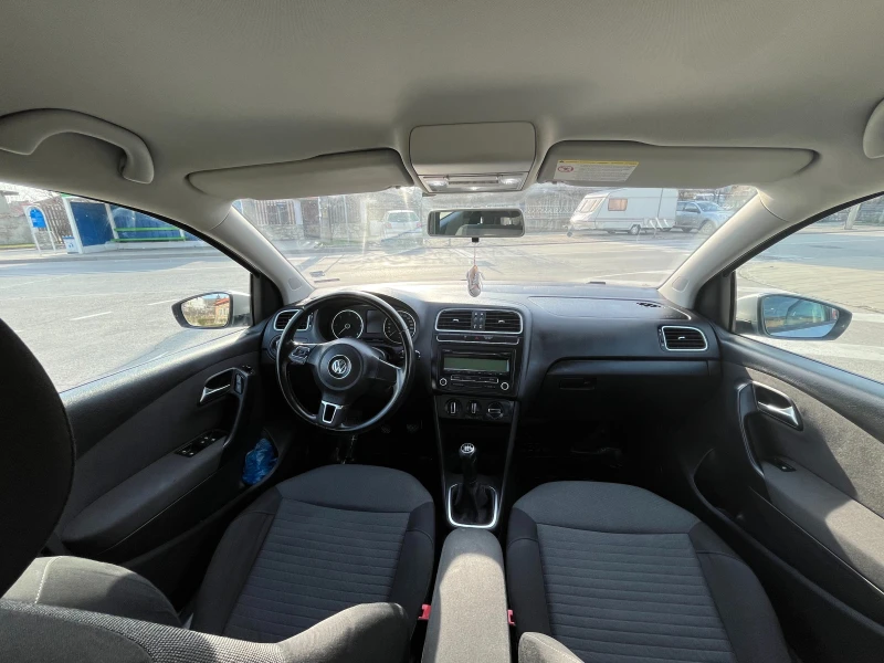 VW Polo 1.6TDI Facelift EURO 5, Реални 140хил. км, снимка 11 - Автомобили и джипове - 49484820