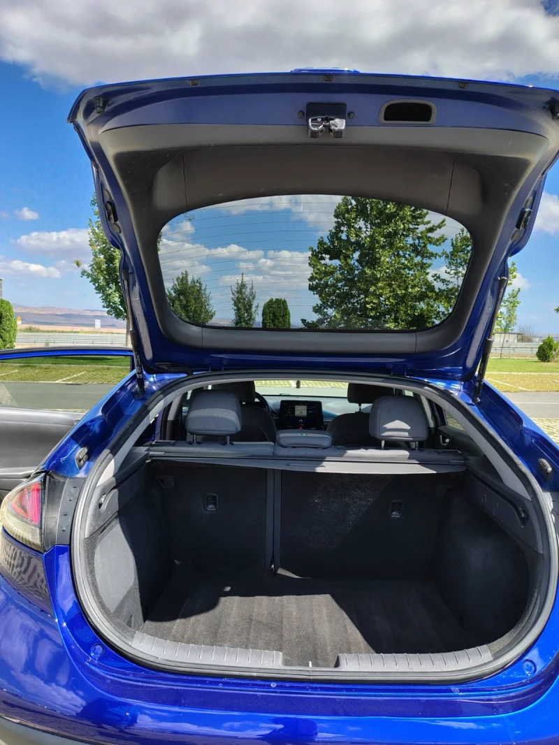 Hyundai Ioniq, снимка 10 - Автомобили и джипове - 51619527