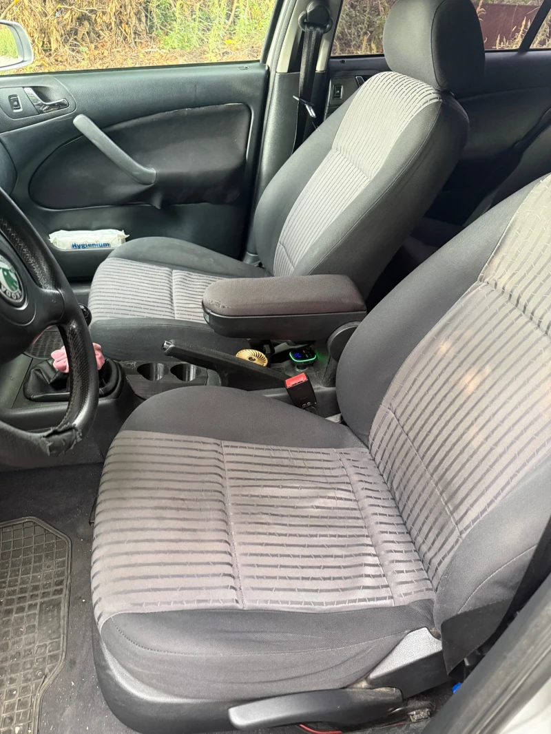 Skoda Octavia 1.9TDI 110hp, снимка 13 - Автомобили и джипове - 52667008