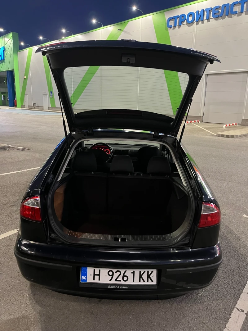 Seat Leon, снимка 5 - Автомобили и джипове - 52753546