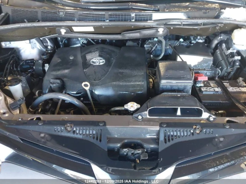 Toyota Sienna 3.5I* 2 Ключа* Лека Градушка, снимка 10 - Автомобили и джипове - 52773695