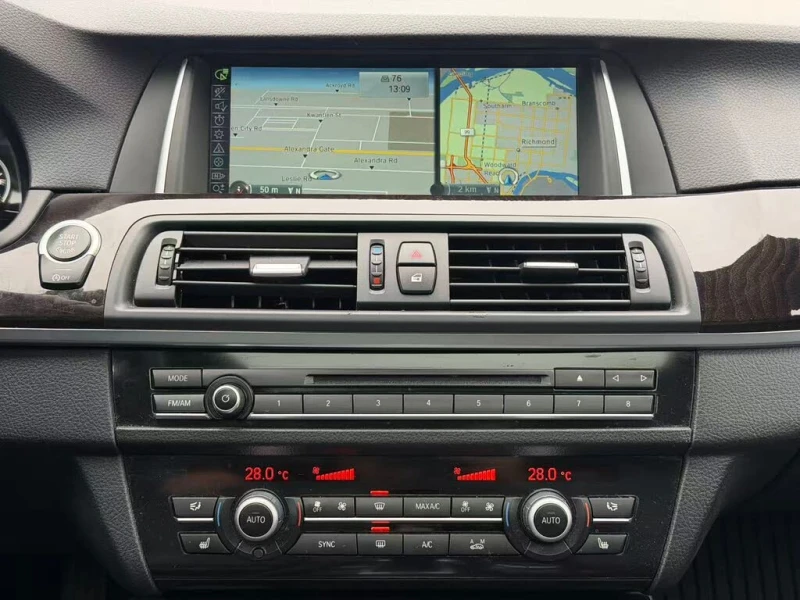 BMW 528 M-Package * CARFAX * АвтоКредит* (ЦЕНА ДО БГ), снимка 12 - Автомобили и джипове - 53472110