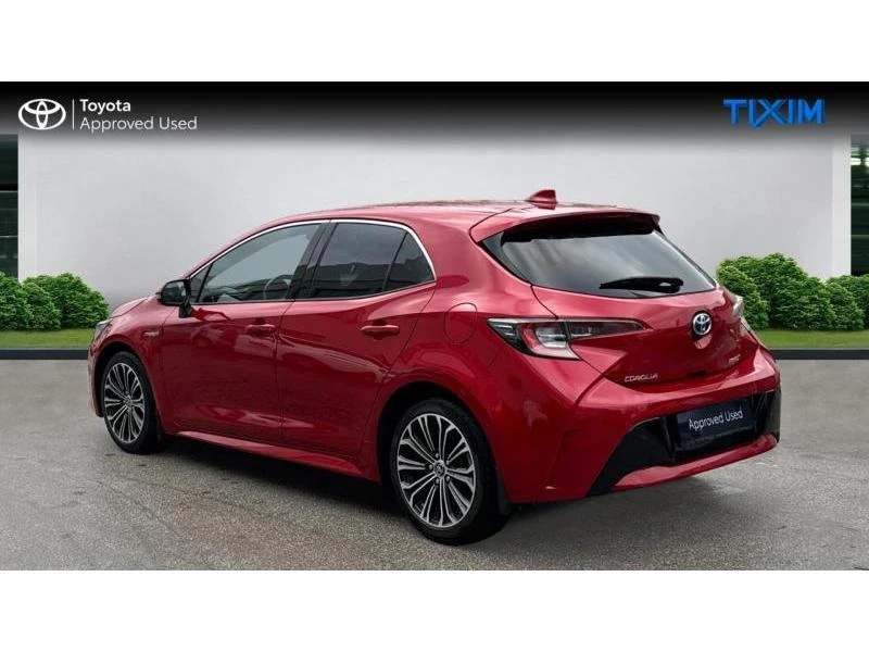 Toyota Corolla LUXURY - изображение 2