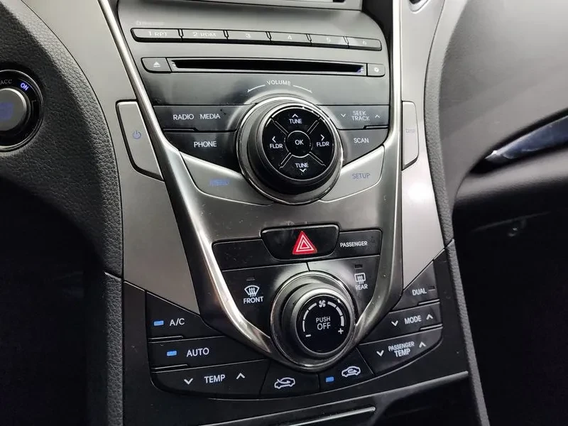 Hyundai Grandeur 2.4, снимка 17 - Автомобили и джипове - 54625780