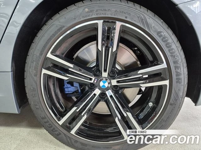 BMW 320, снимка 5 - Автомобили и джипове - 56077649