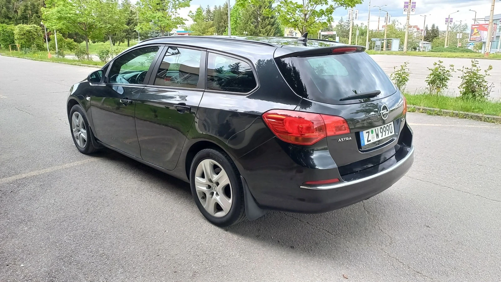 Opel Astra 1, 6 CDTI euro 6 - изображение 6