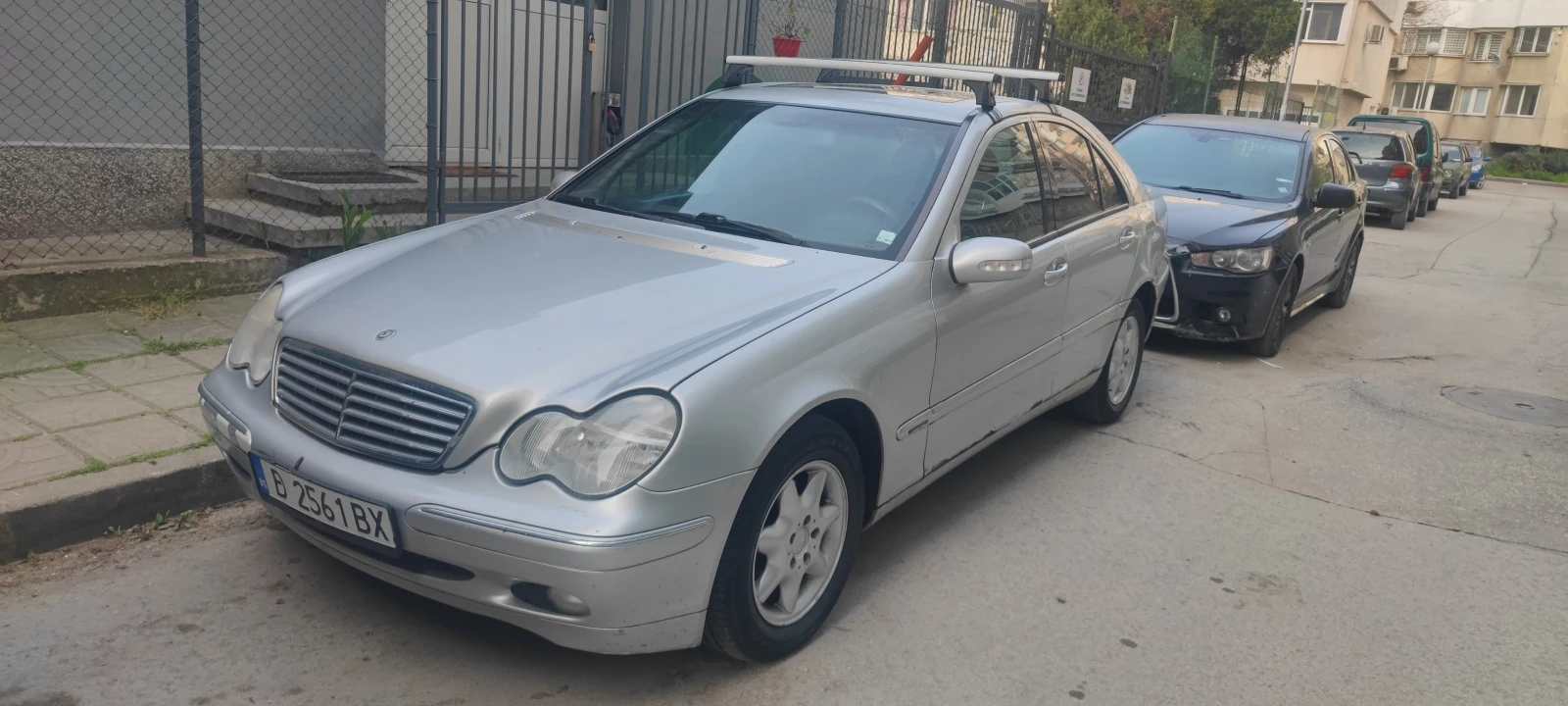 Mercedes-Benz C 180  - изображение 4