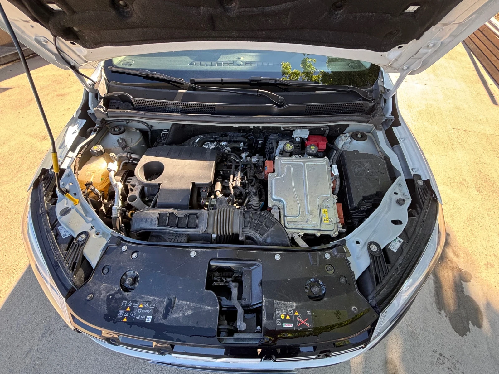 Dacia Jogger 1.6 HYBRID - изображение 8