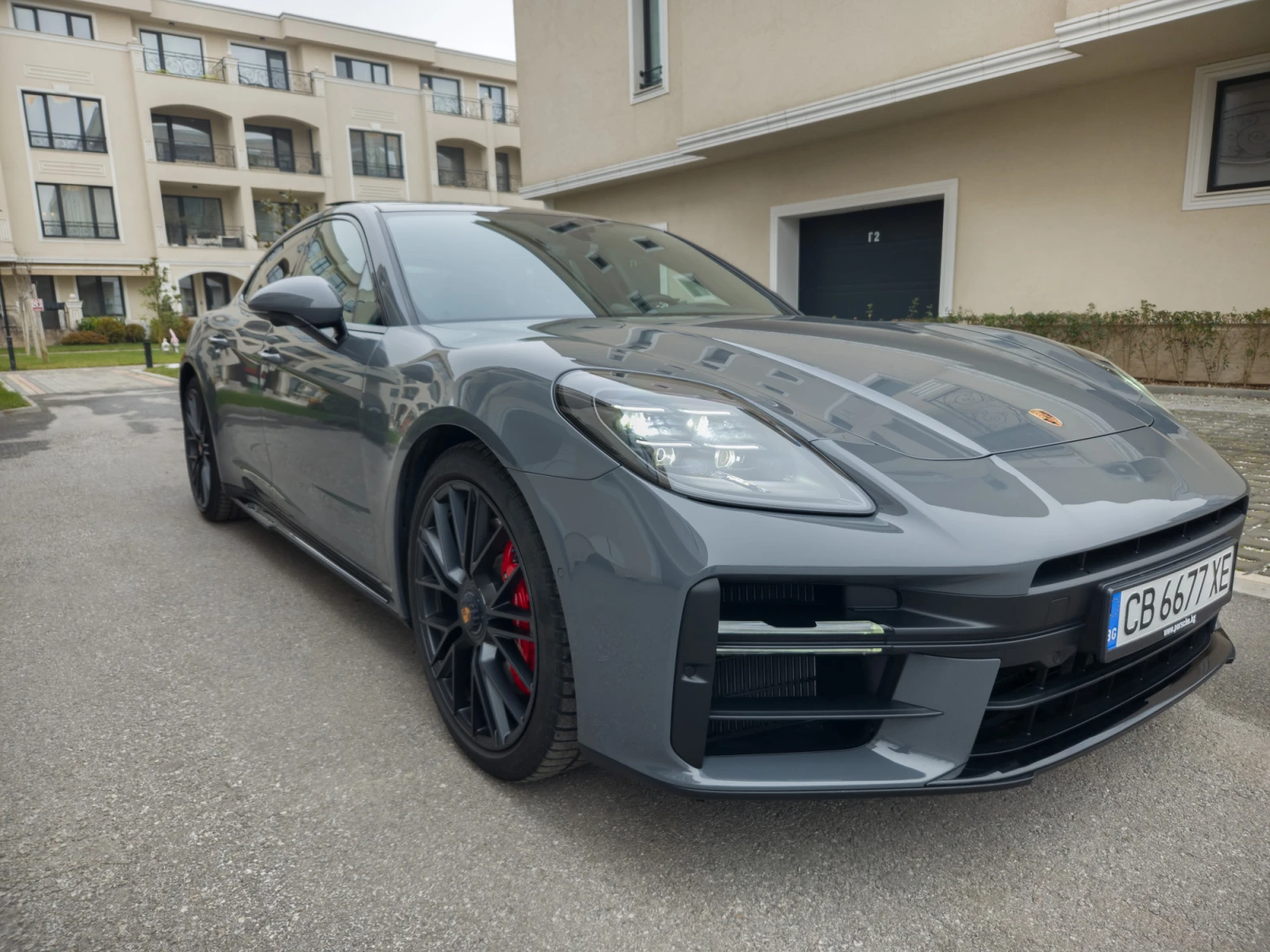 Porsche Panamera GTS - изображение 3