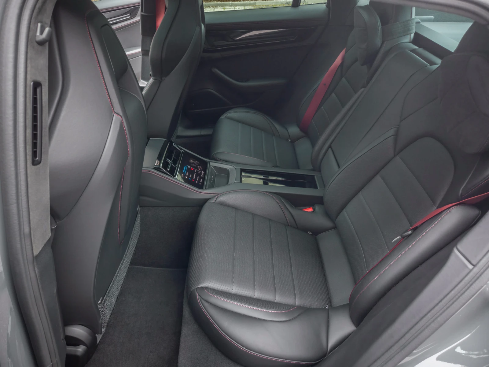 Porsche Panamera GTS | Mobile.bg � ����������� 14