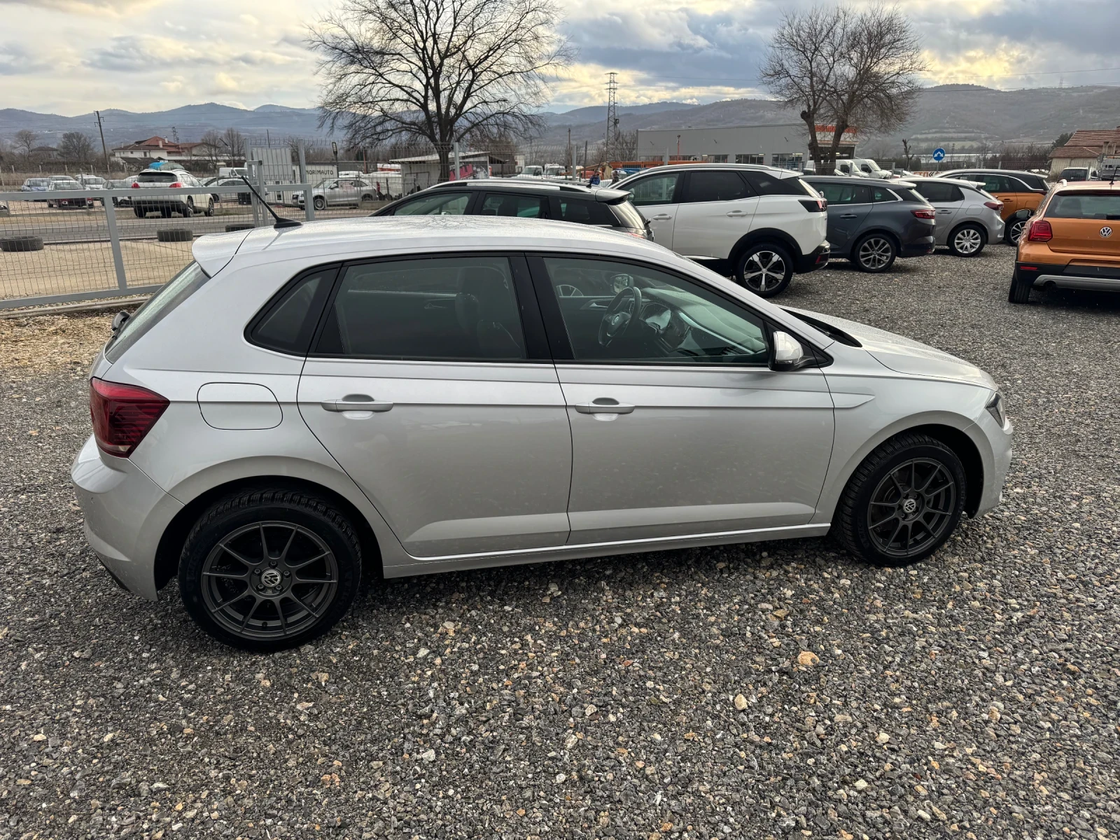 VW Polo 1.6TDI  HIGHLINE  | Mobile.bg � ����������� 6